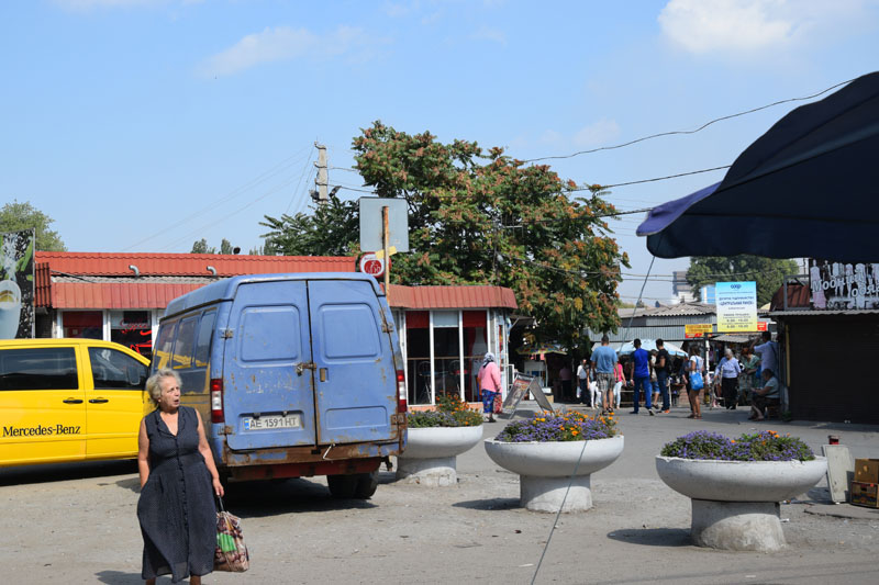 Вхід на центральний ринок зі сторони вілиці Мурахтова 13 вересня 2017