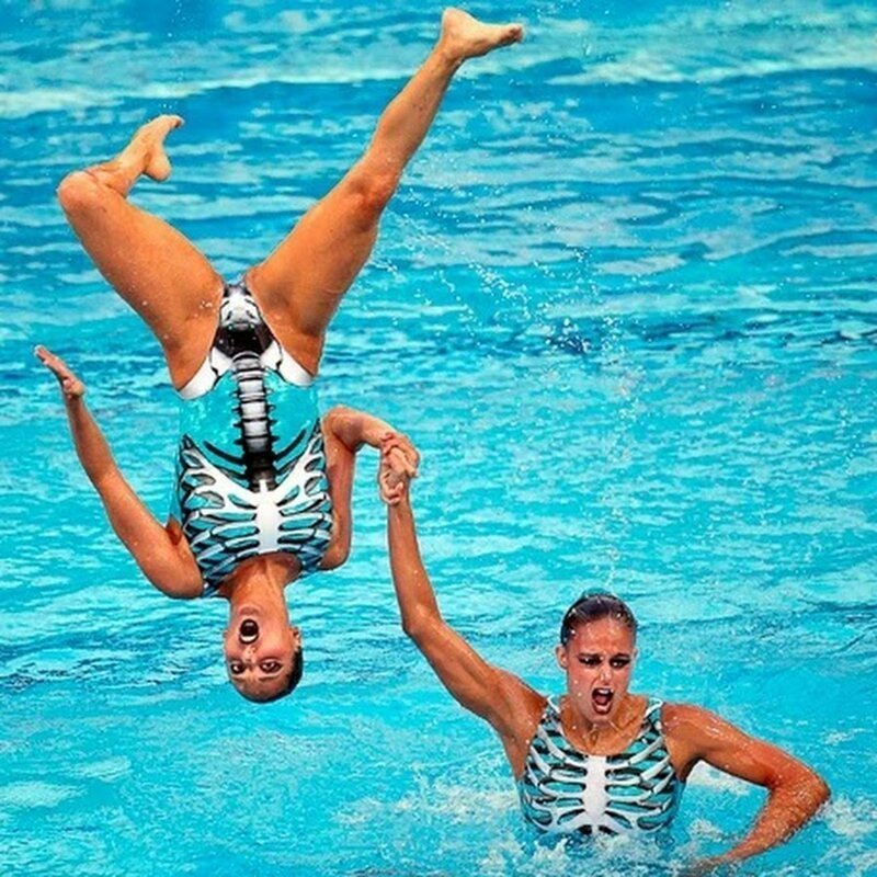 66661677761872 papik pro p karikaturi na sinkhronnoe plavanie 19